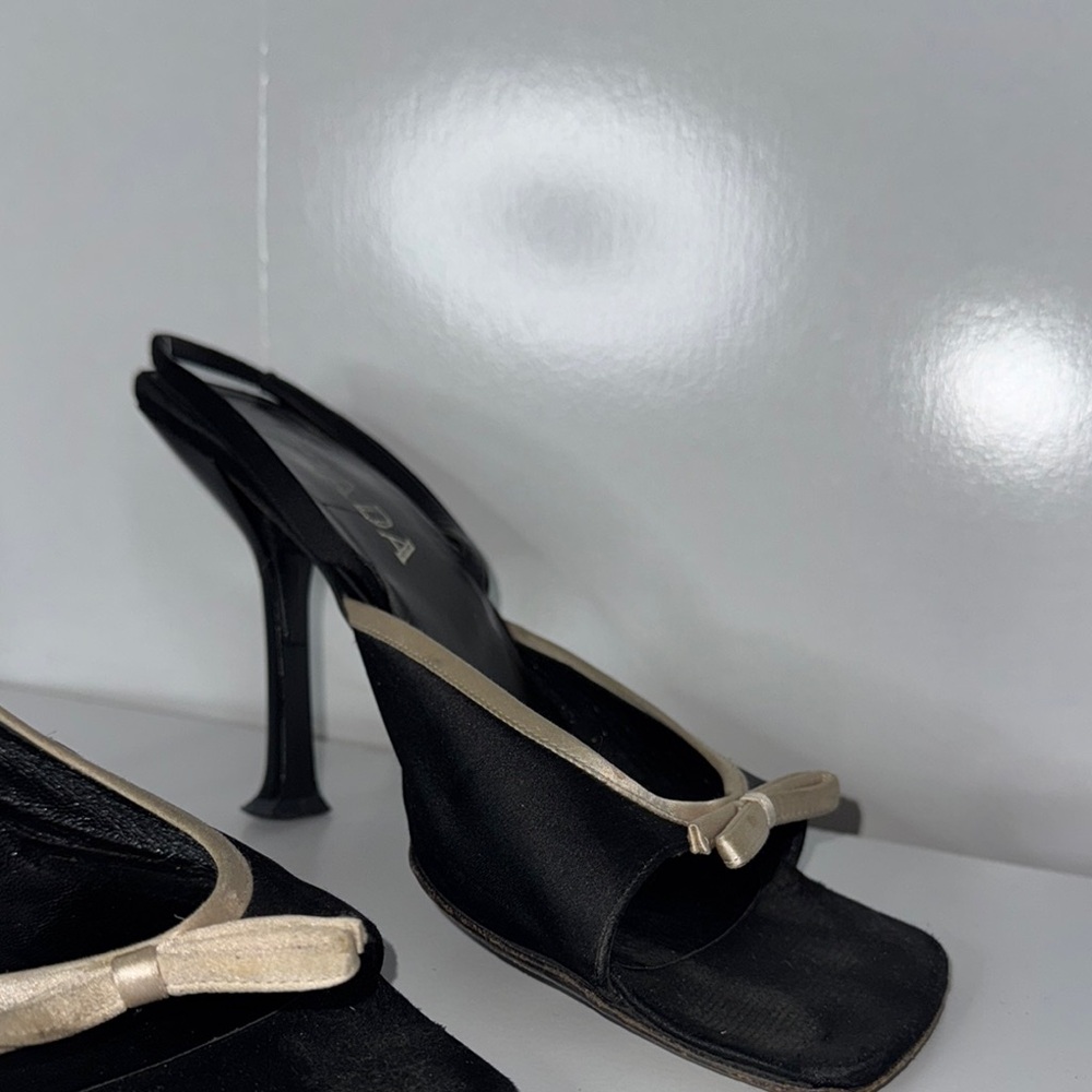 Prada Black and Cream Women's Heels - Picture 4 of 4